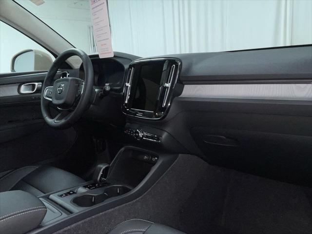 used 2025 Volvo XC40 car, priced at $41,995