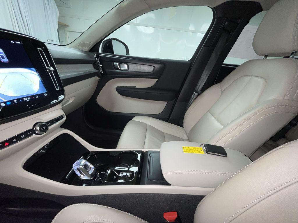 used 2023 Volvo XC40 car, priced at $31,995