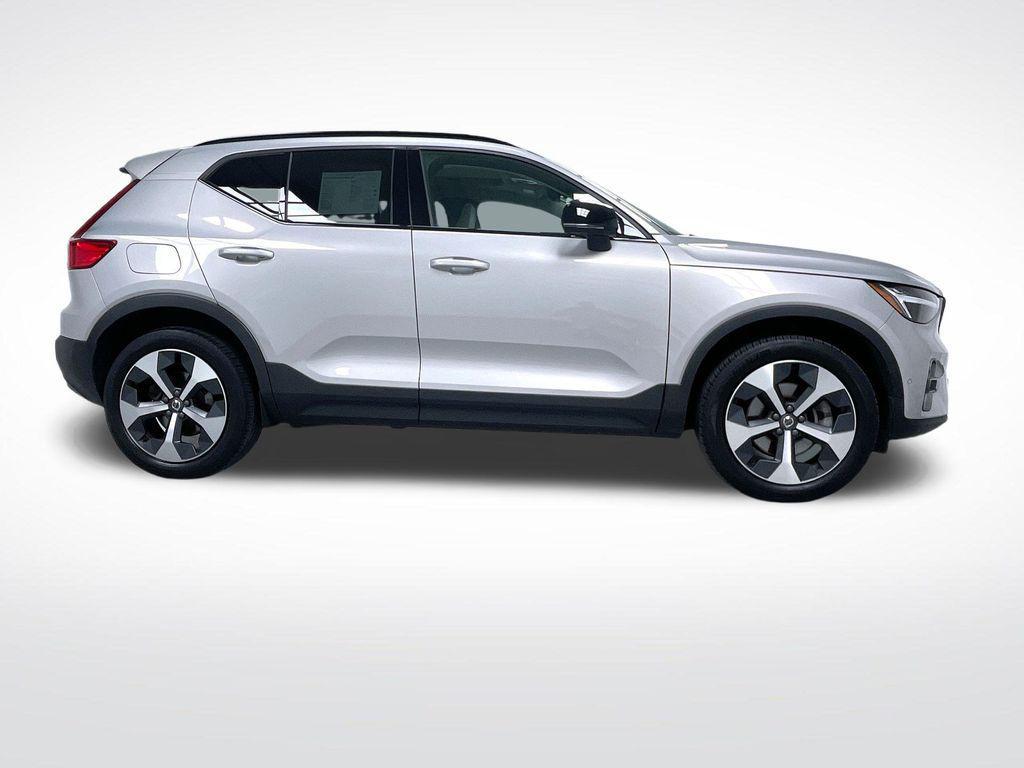 used 2023 Volvo XC40 car, priced at $31,995