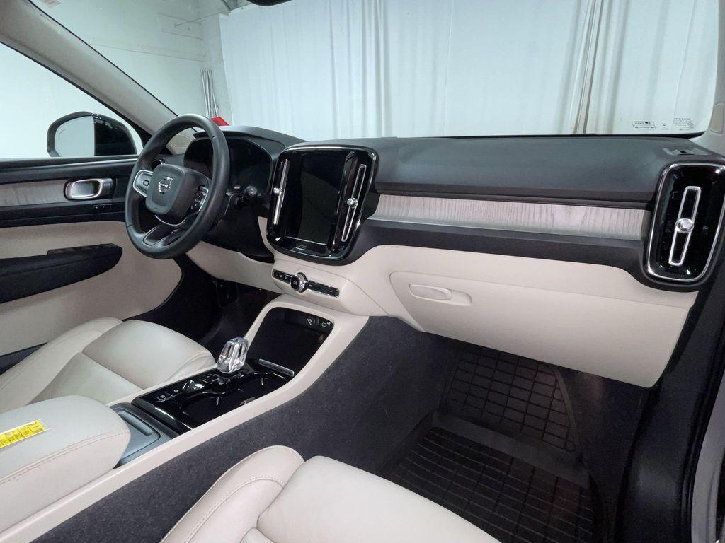 used 2023 Volvo XC40 car, priced at $31,995