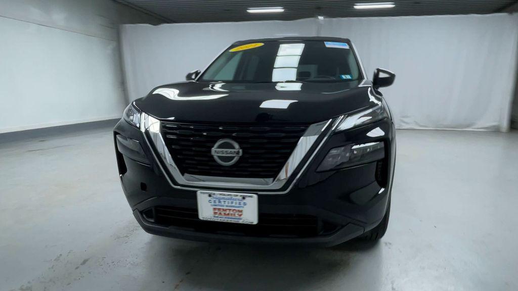 used 2021 Nissan Rogue car, priced at $23,995