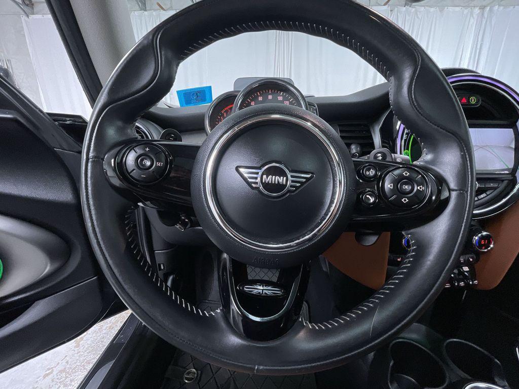 used 2020 MINI Hardtop car, priced at $19,995