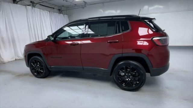 used 2022 Jeep Compass car, priced at $24,900