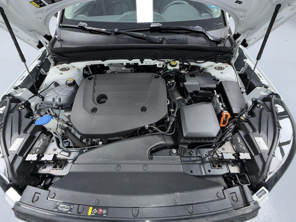 used 2024 Volvo XC40 car, priced at $31,500