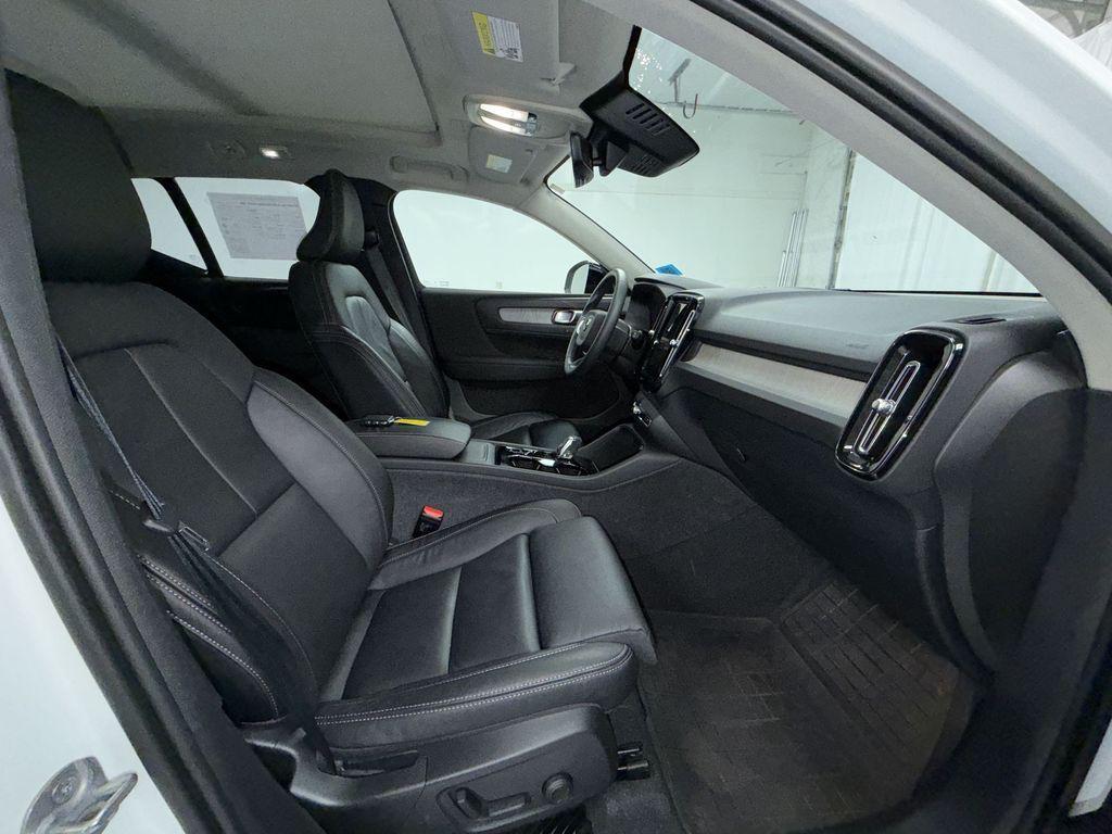 used 2024 Volvo XC40 car, priced at $31,500