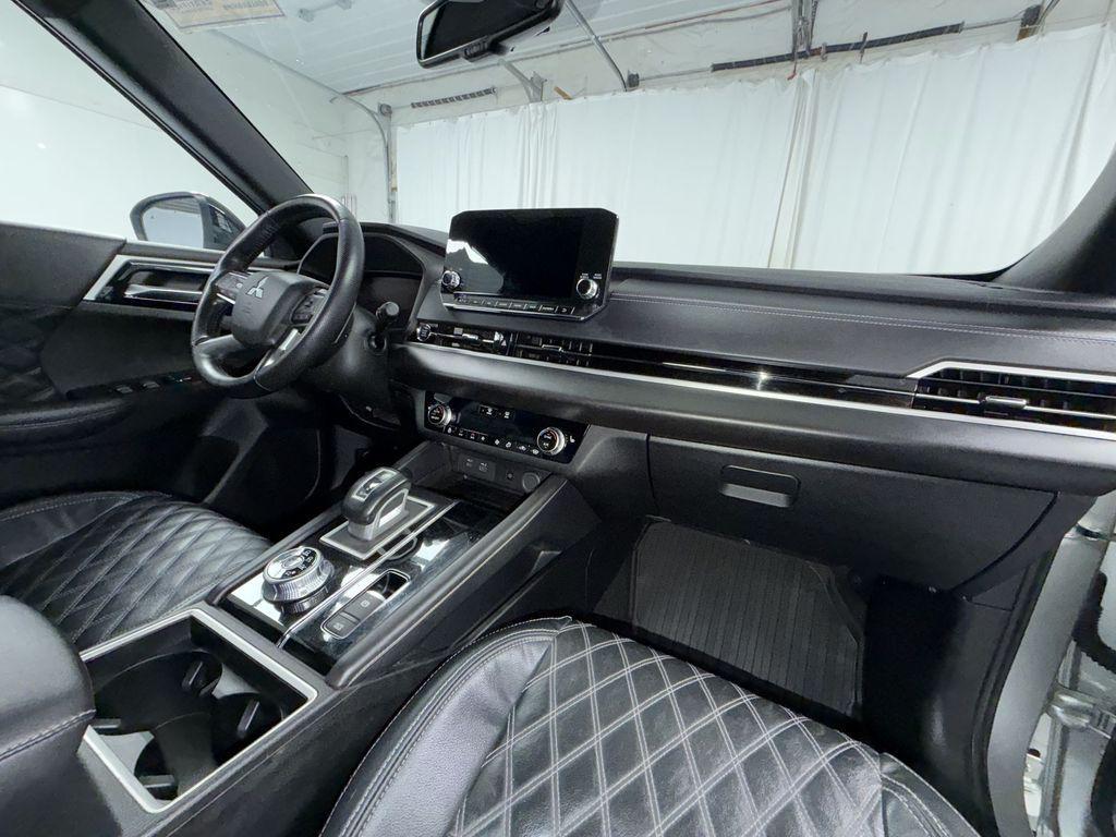 used 2023 Mitsubishi Outlander car, priced at $26,995