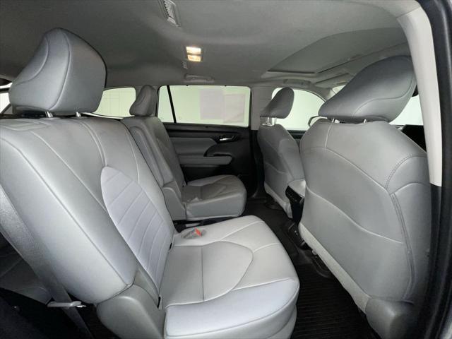 used 2023 Toyota Highlander car, priced at $40,995