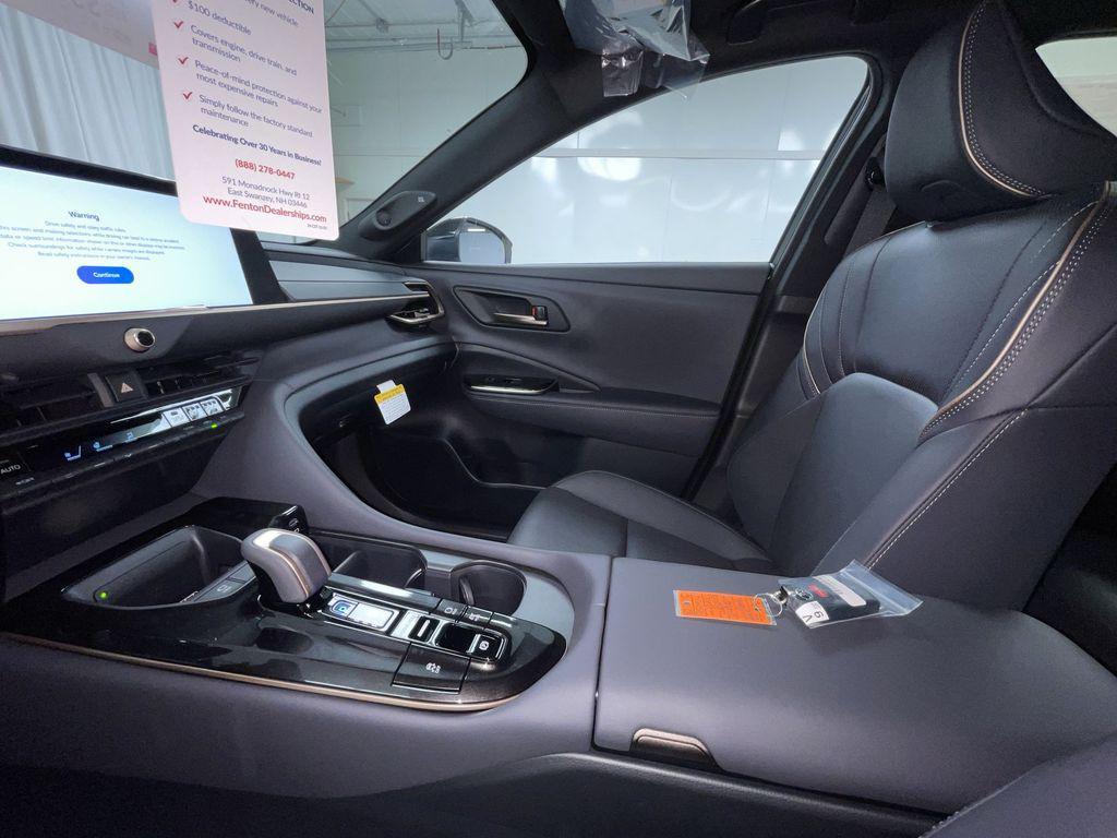 new 2025 Toyota Crown Signia car, priced at $48,648