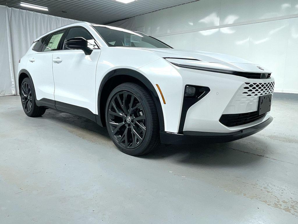 new 2025 Toyota Crown Signia car, priced at $48,648