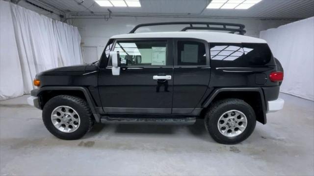 used 2012 Toyota FJ Cruiser car, priced at $25,900