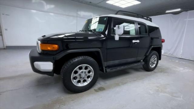 used 2012 Toyota FJ Cruiser car, priced at $25,900