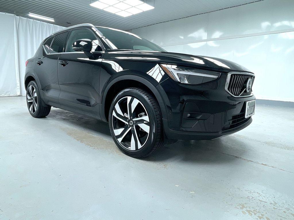 used 2025 Volvo XC40 car, priced at $37,500