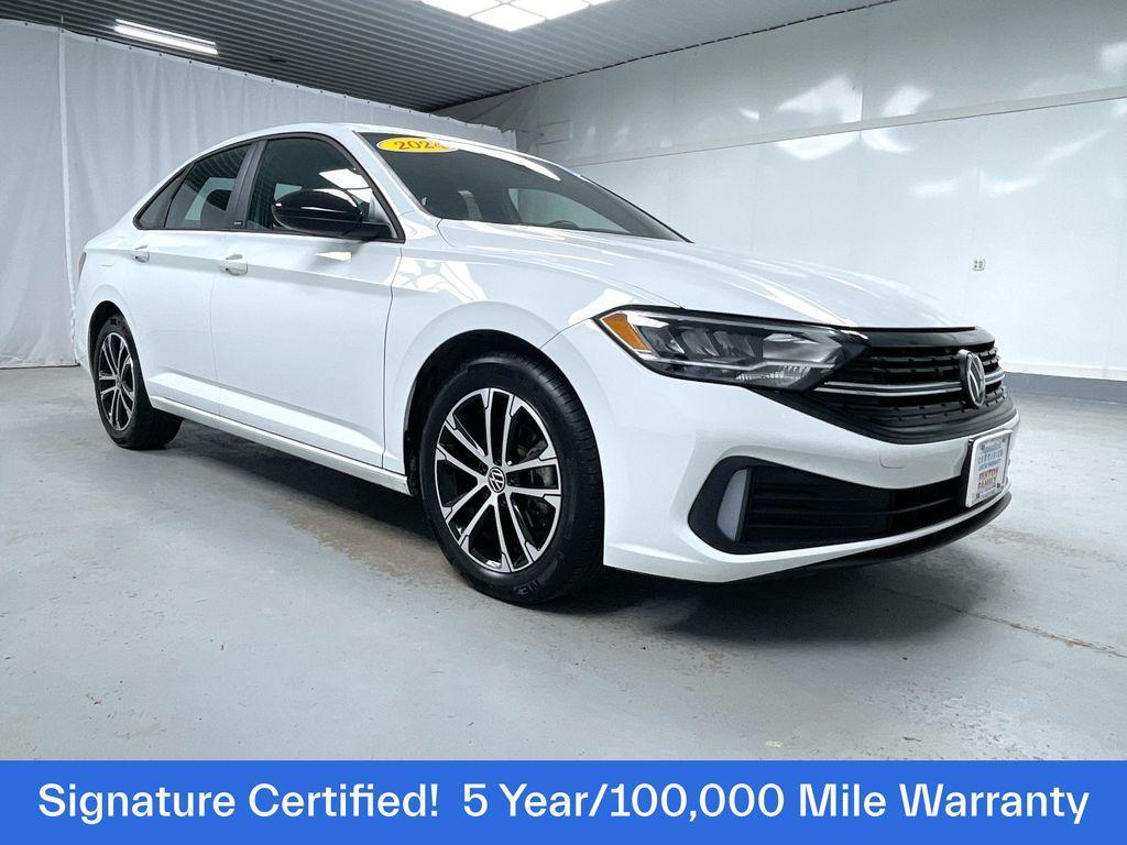 used 2024 Volkswagen Jetta car, priced at $21,995
