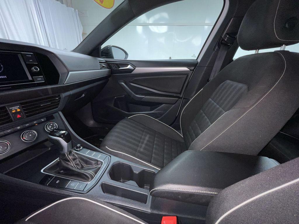 used 2024 Volkswagen Jetta car, priced at $21,995