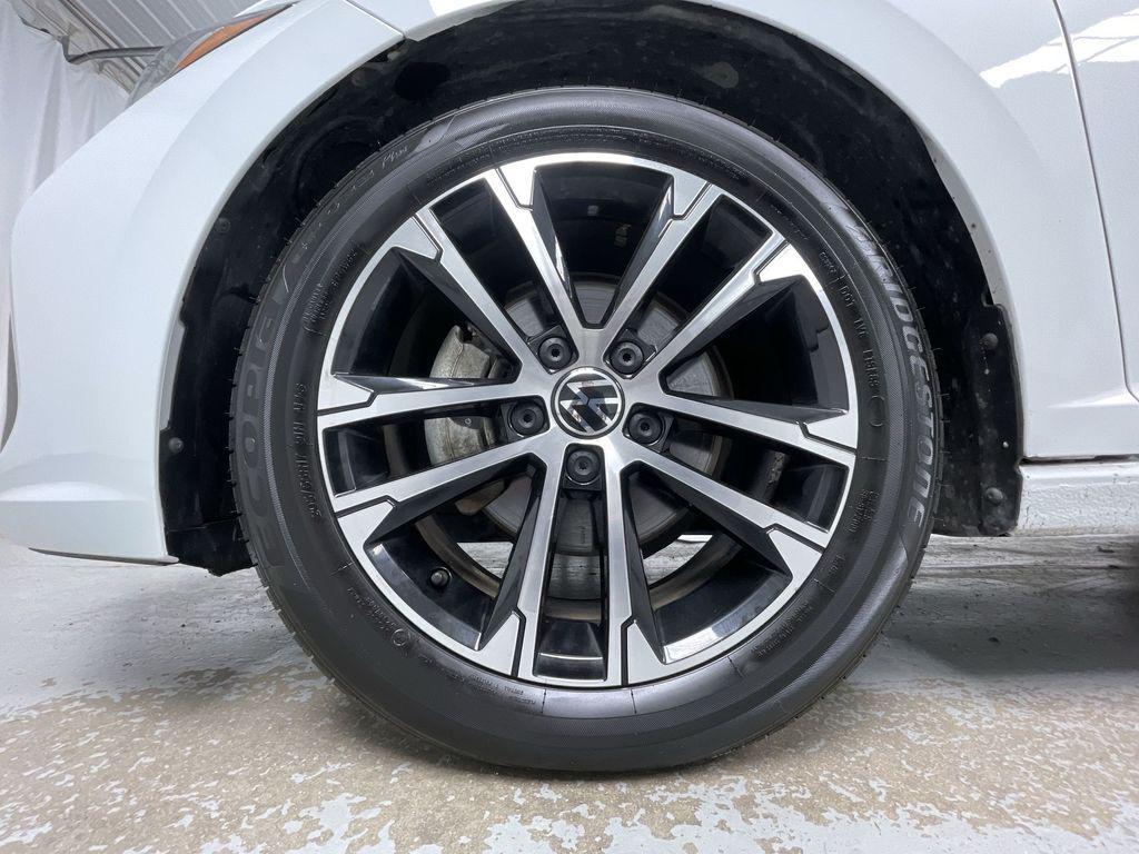 used 2024 Volkswagen Jetta car, priced at $21,995