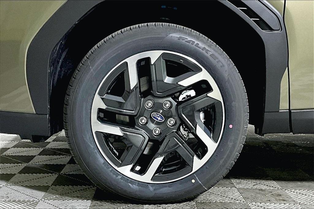 new 2025 Subaru Forester car, priced at $41,082