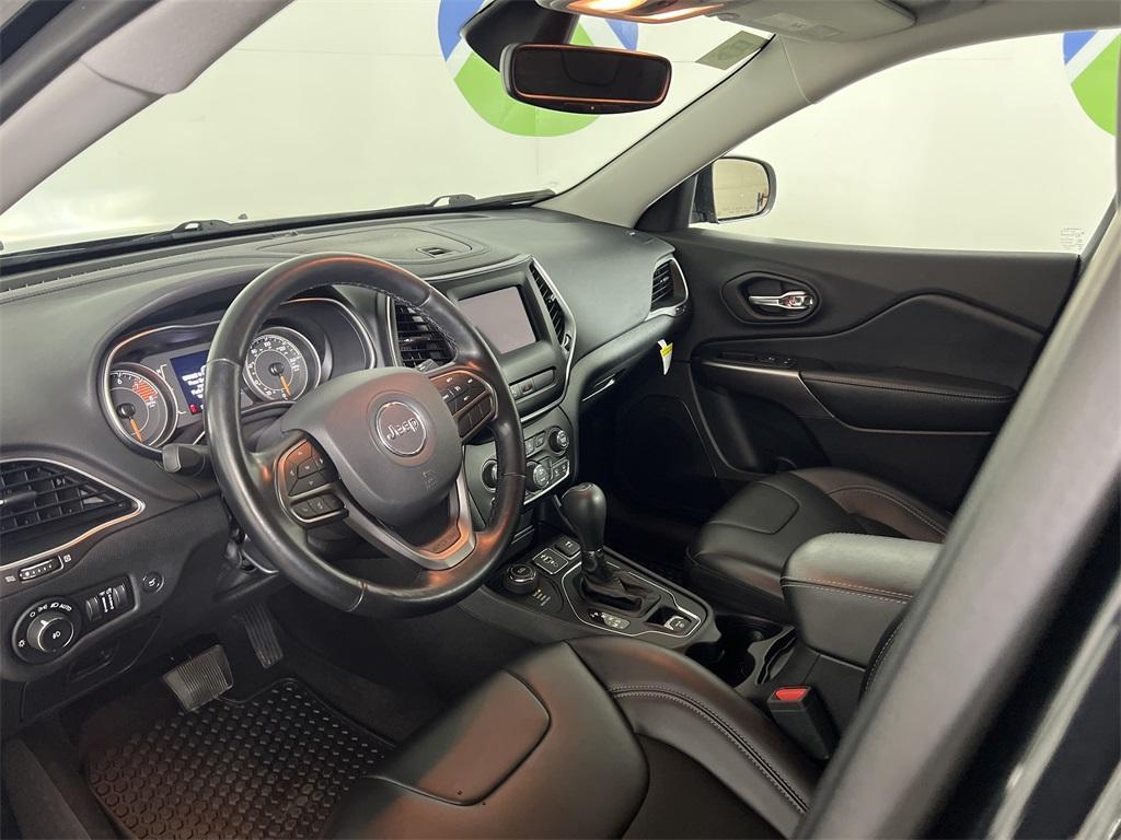 used 2020 Jeep Cherokee car, priced at $20,348