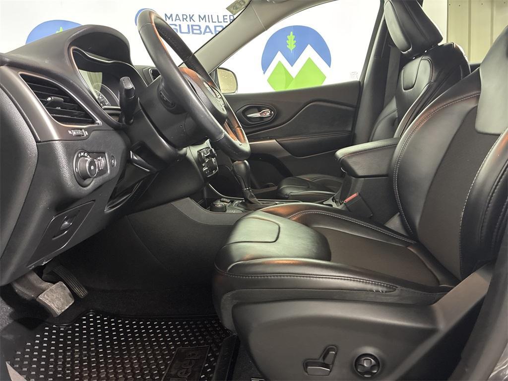 used 2019 Jeep Cherokee car, priced at $19,444