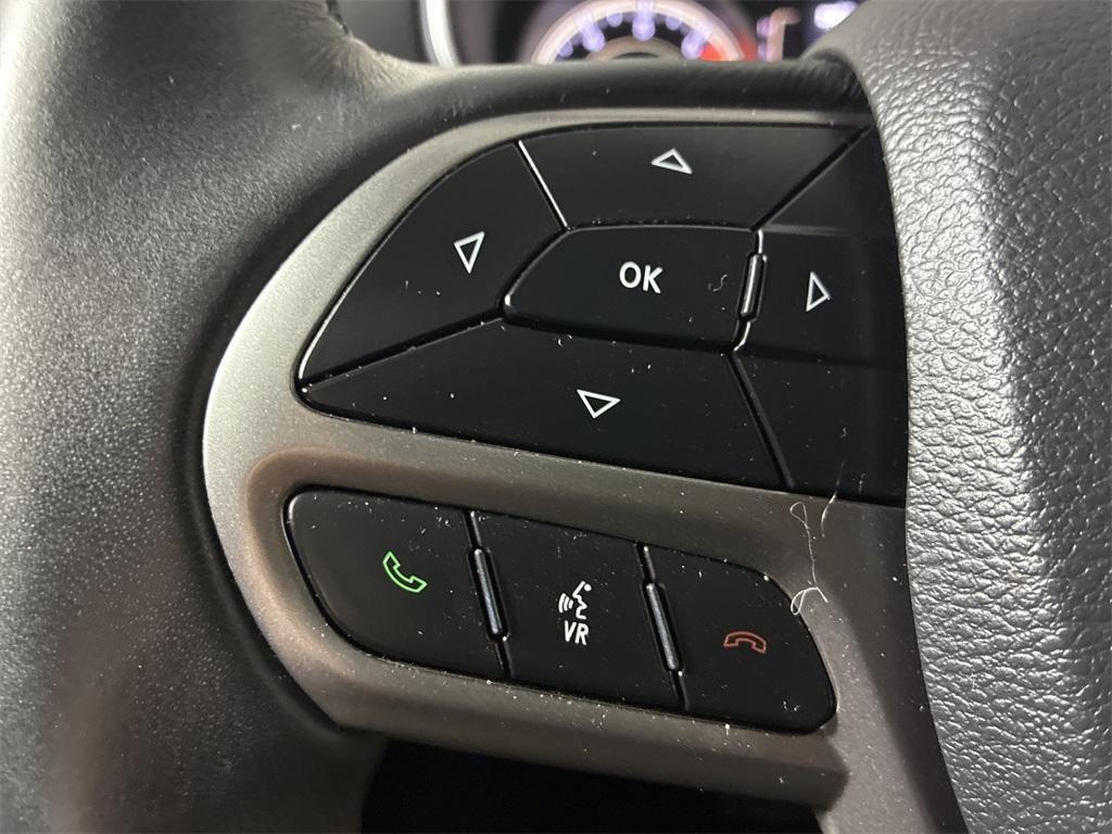 used 2019 Jeep Cherokee car, priced at $19,444