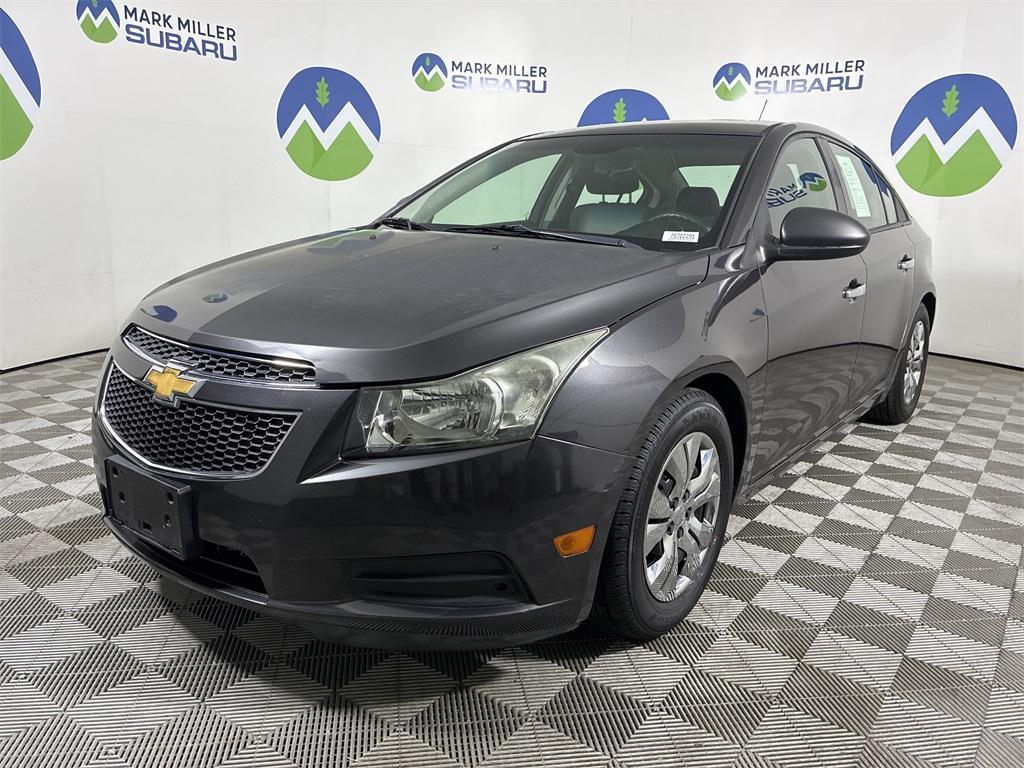 used 2014 Chevrolet Cruze car, priced at $8,400