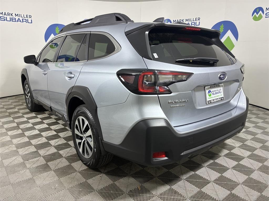 used 2023 Subaru Outback car, priced at $30,617