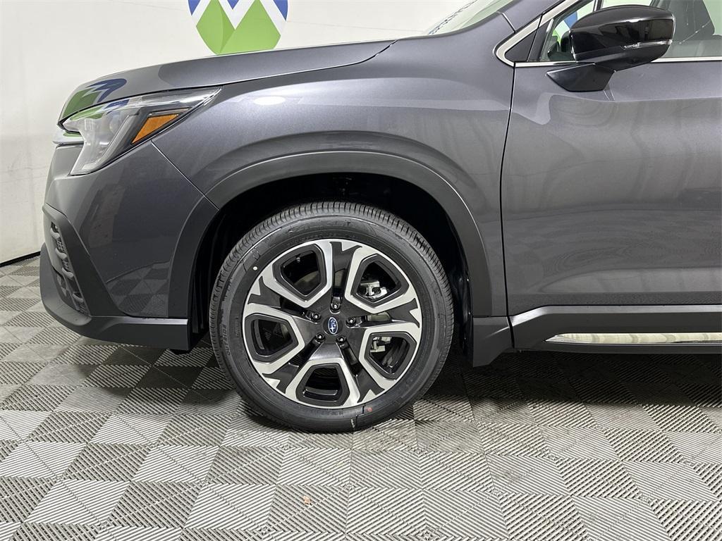 new 2025 Subaru Ascent car, priced at $52,880