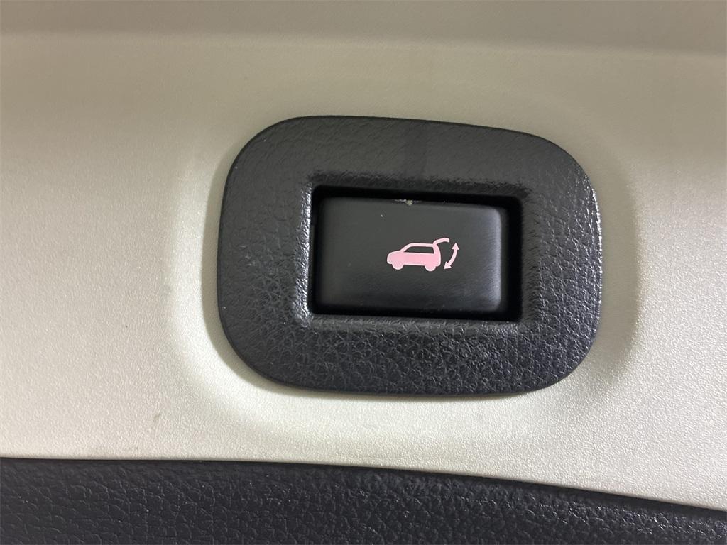 used 2016 Nissan Rogue car, priced at $13,693
