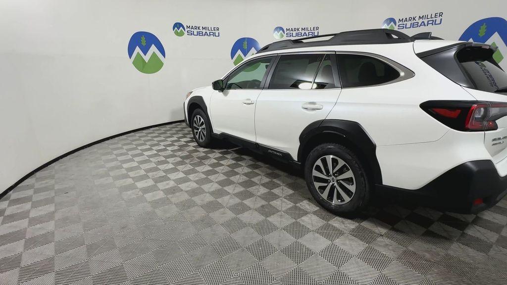new 2025 Subaru Outback car, priced at $33,914