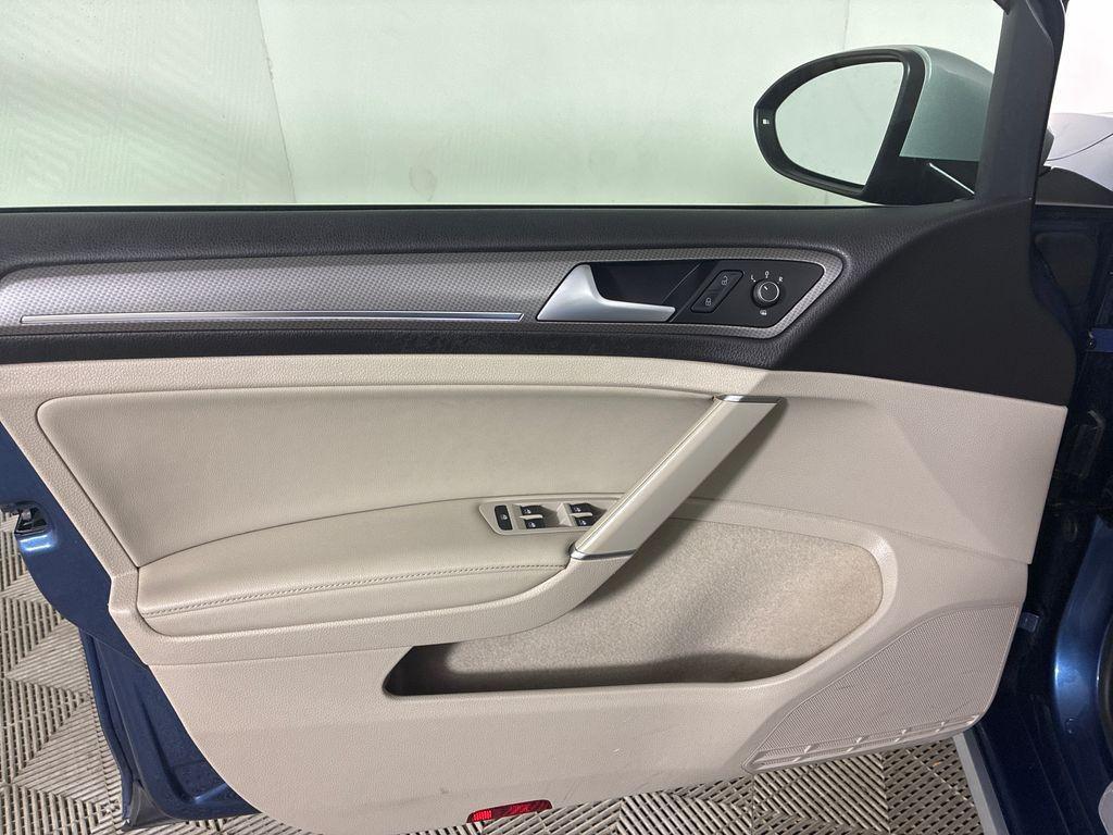 used 2017 Volkswagen Golf Alltrack car, priced at $14,996