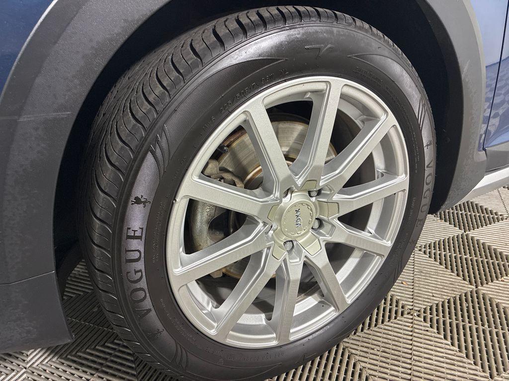 used 2017 Volkswagen Golf Alltrack car, priced at $14,996