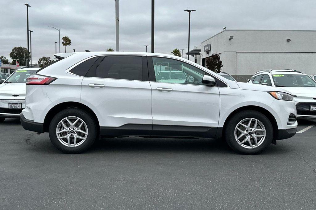 used 2024 Ford Edge car, priced at $22,627