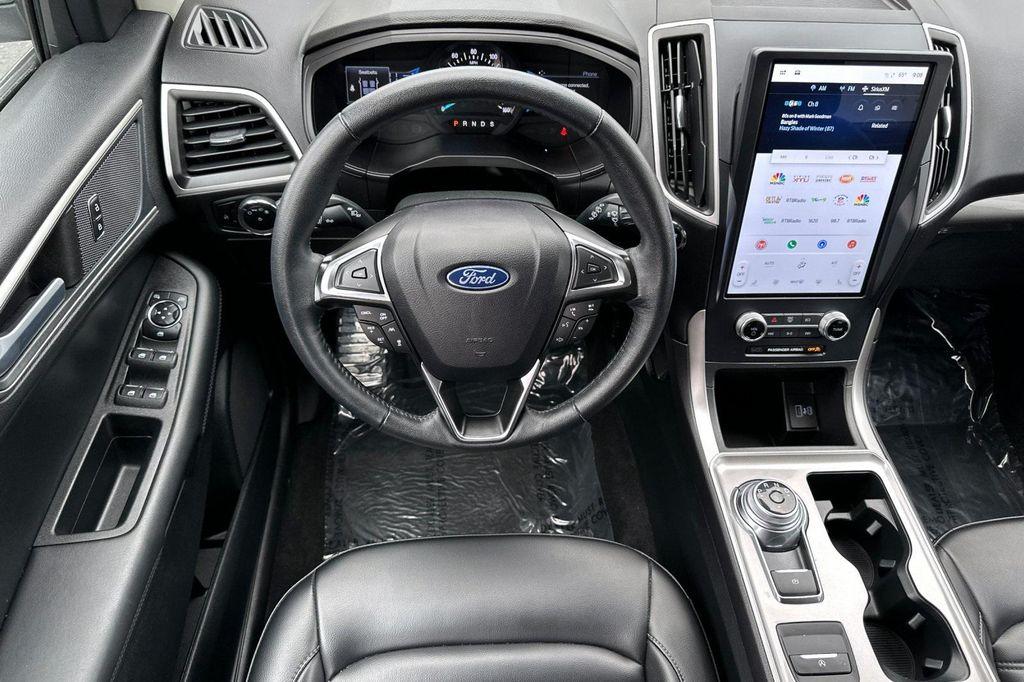 used 2024 Ford Edge car, priced at $22,627
