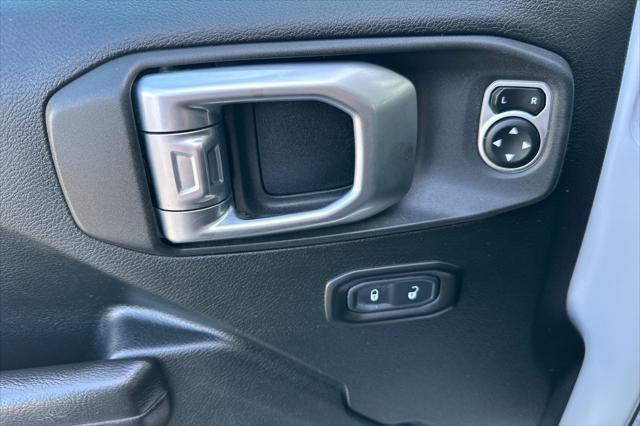 used 2020 Jeep Wrangler Unlimited car, priced at $30,300