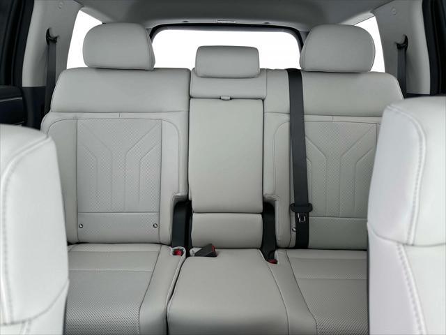 new 2025 Hyundai Santa Fe car, priced at $36,185