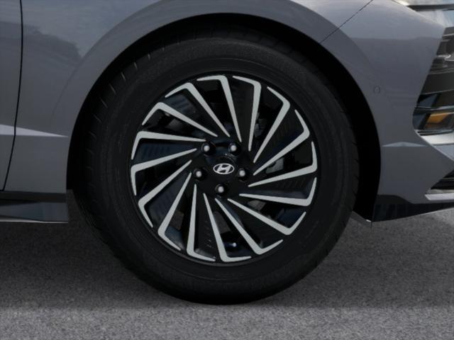 new 2025 Hyundai Sonata Hybrid car, priced at $36,979