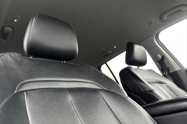 used 2023 Jeep Grand Cherokee car, priced at $25,798