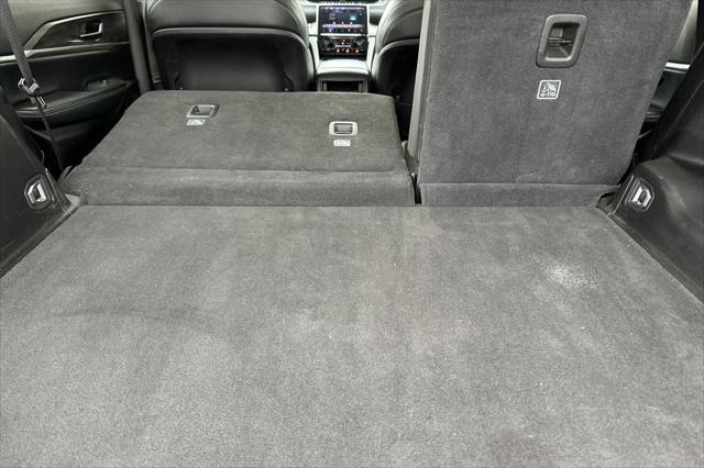 used 2023 Jeep Grand Cherokee car, priced at $25,798