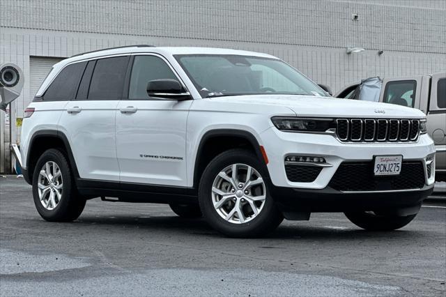 used 2023 Jeep Grand Cherokee car, priced at $25,798