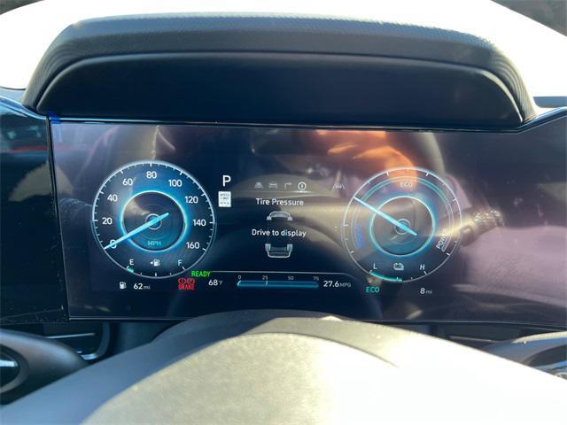 new 2025 Hyundai Elantra car, priced at $26,952