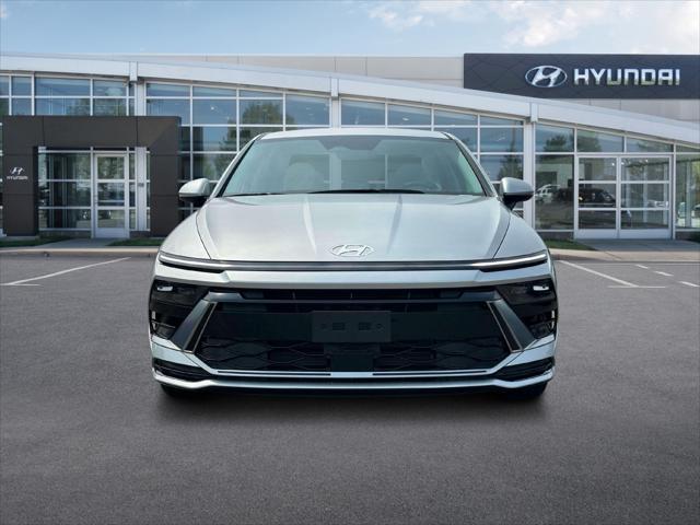 new 2025 Hyundai Sonata Hybrid car, priced at $37,278
