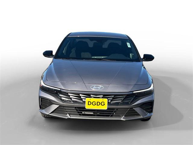 new 2025 Hyundai Elantra car, priced at $26,939