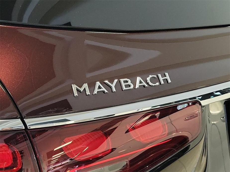 new 2024 Mercedes-Benz Maybach GLS 600 car