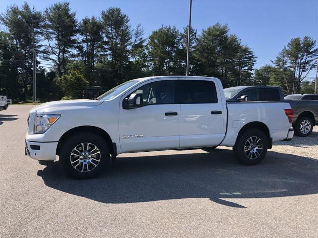 new 2024 Nissan Titan car, priced at $48,230