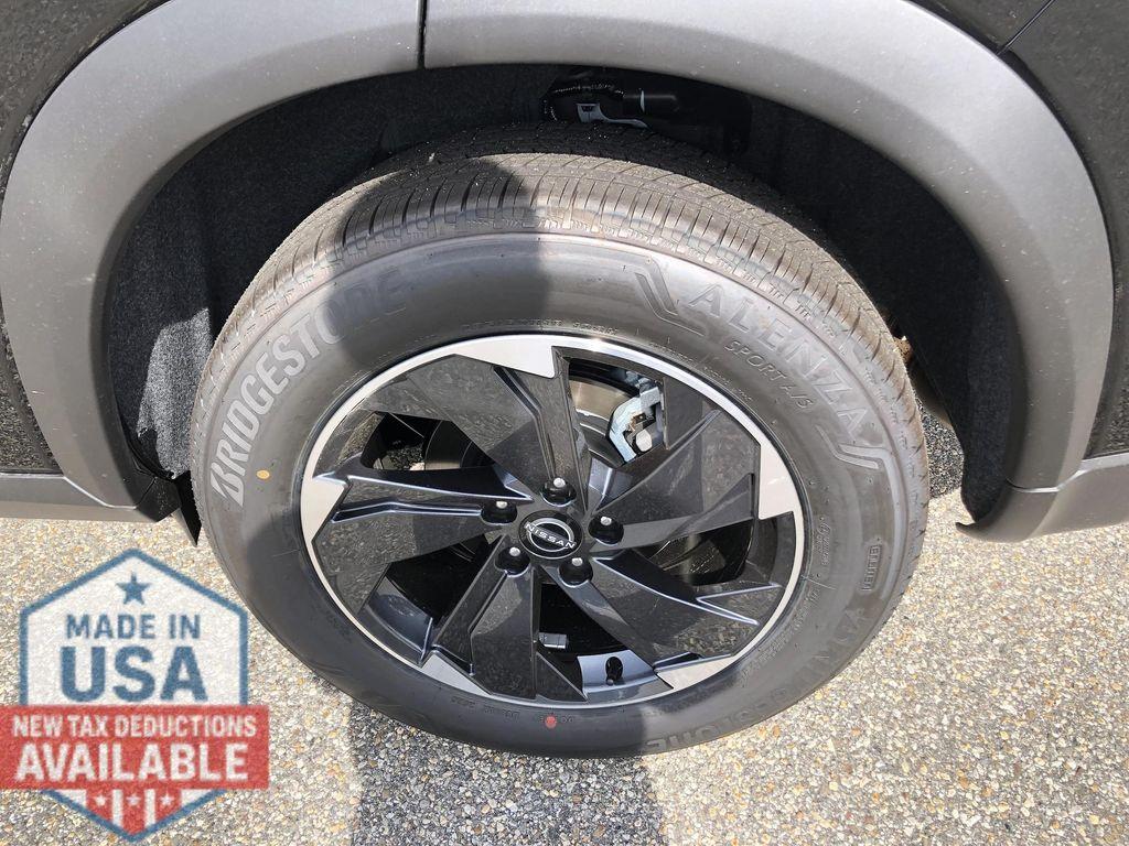 new 2026 Nissan Rogue car, priced at $30,077