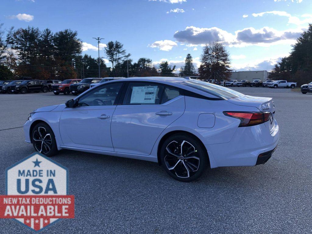 new 2025 Nissan Altima car, priced at $31,940