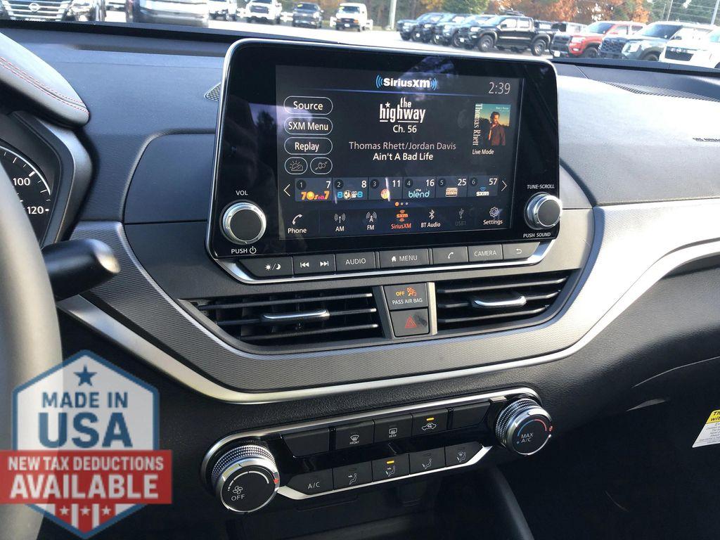 new 2025 Nissan Altima car, priced at $31,940