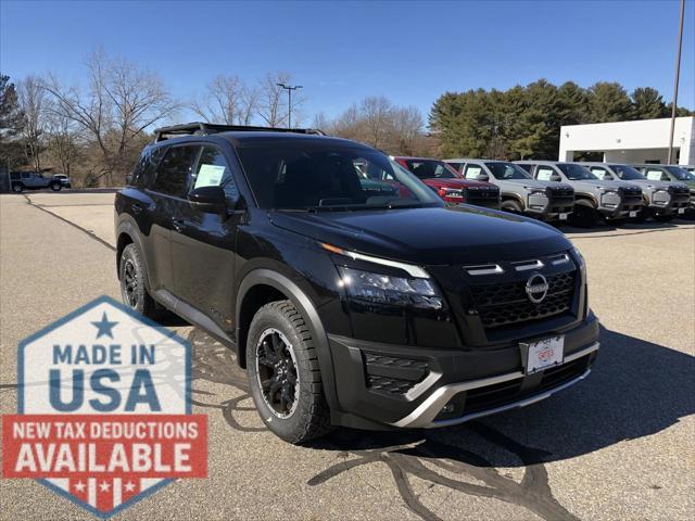 new 2025 Nissan Pathfinder car, priced at $44,675