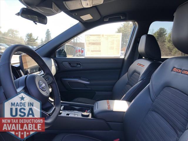 new 2025 Nissan Pathfinder car, priced at $44,675