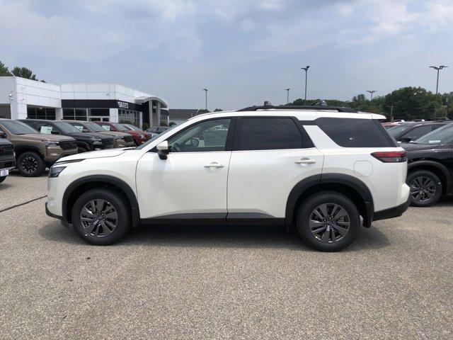 new 2024 Nissan Pathfinder car, priced at $41,135