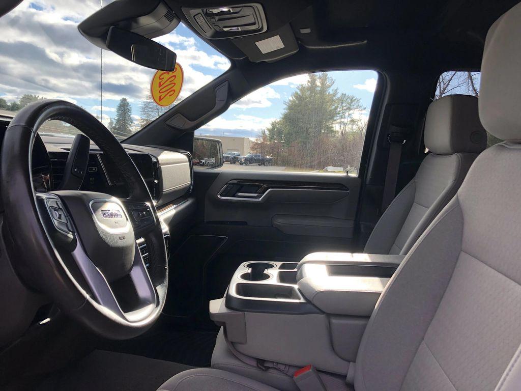 used 2023 GMC Sierra 1500 car, priced at $41,999